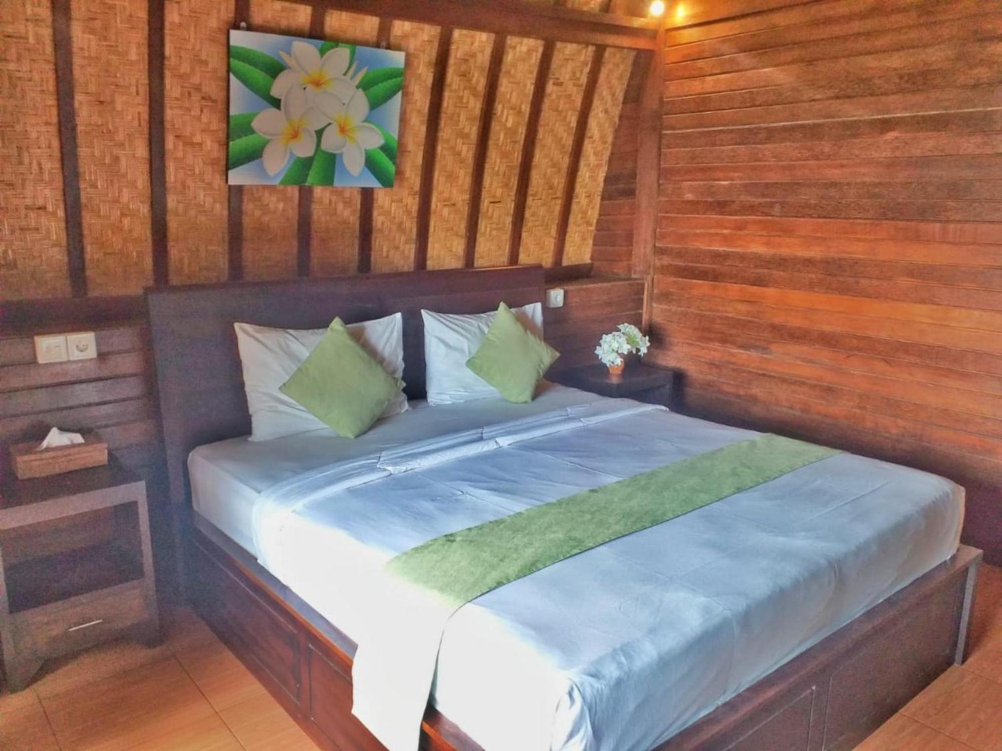 Bataran Garden Cottage Batununggul Rum bild